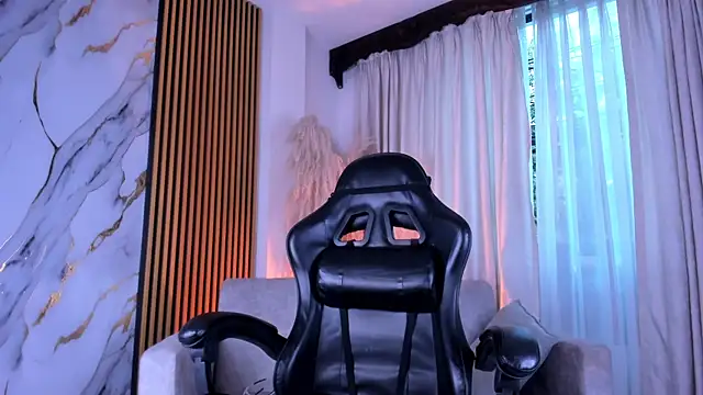 JulienSaint online show from 06/28/26, 11:27