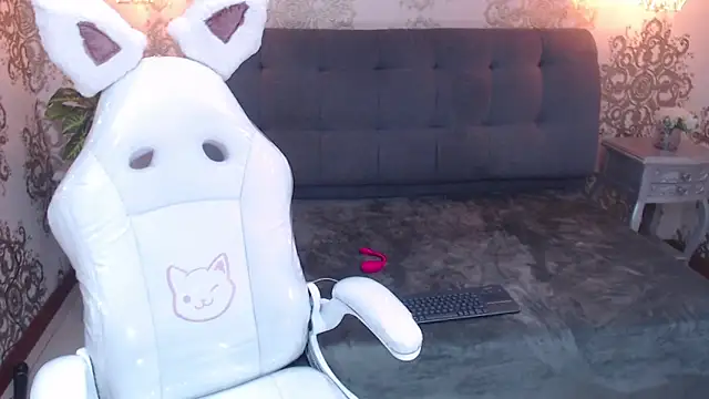 KendyLoveLans online show from 09/20/25, 03:40