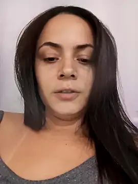 Snapshot of morgana0709 chatting on 11/20/25, 01:44 morgana0709 online show from 11/20/25, 01:44