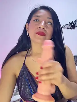 Ariana2017 online show from 11/09/25, 03:49