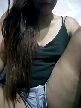 Snapshot of wet_pinay25 chatting on 09/15/25, 05:57 wet pinay25 online show from 09/15/25, 05:57