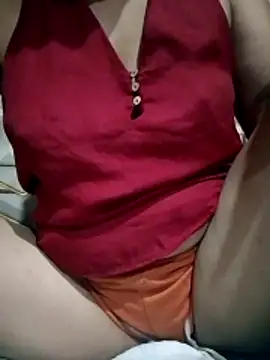 Snapshot of wet_pinay25 chatting on 11/18/25, 02:21 wet pinay25 online show from 11/18/25, 02:21