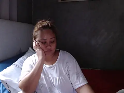 jengrey online show from 07/10/26, 01:21