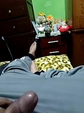 99huesos online show from 11/07/25, 03:28