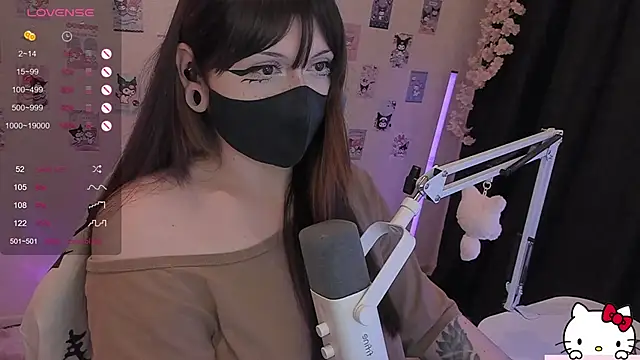 -Nanamin- online show from 05/21/26, 10:39