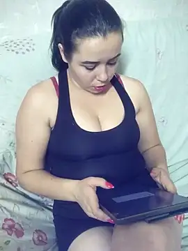 CutieMarine online show from 10/15/25, 09:42