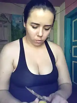 CutieMarine online show from 10/31/25, 10:38