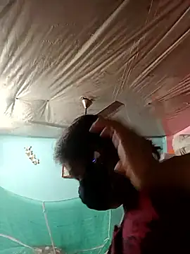 Snapshot of Hotty-rosni chatting on 12/05/25, 03:15 Hotty-rosni online show from 12/05/25, 03:15