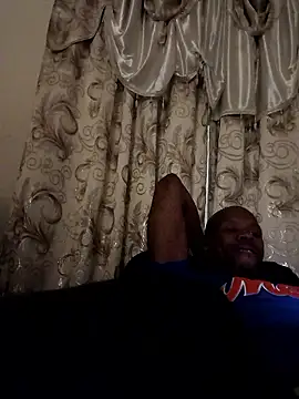 Snapshot of lathadon chatting on 01/17/26, 08:08 lathadon online show from 01/17/26, 08:08