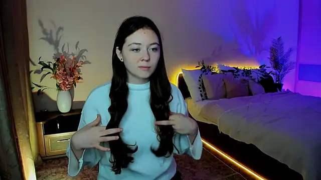 Snapshot of AlluringLookk chatting on 09/27/25, 04:17 AlluringLookk online show from 09/27/25, 04:17