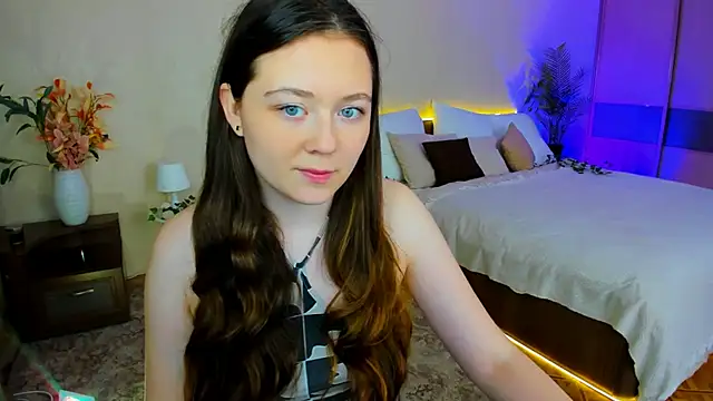 Snapshot of AlluringLookk chatting on 10/10/25, 11:31 AlluringLookk online show from 10/10/25, 11:31