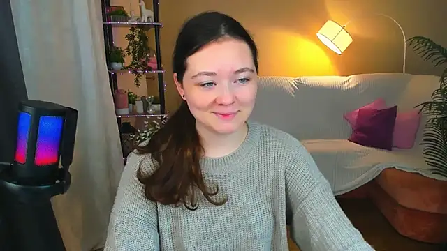 Snapshot of AlluringLookk chatting on 10/22/25, 12:16 AlluringLookk online show from 10/22/25, 12:16