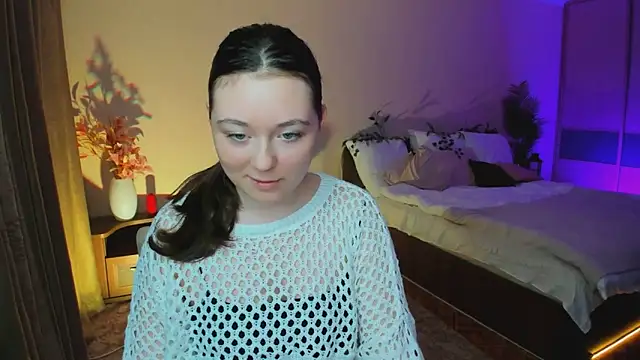 Snapshot of AlluringLookk chatting on 11/12/25, 04:51 AlluringLookk online show from 11/12/25, 04:51