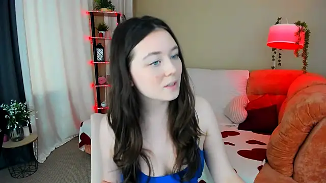 AlluringLookk online show from 06/27/26, 12:22