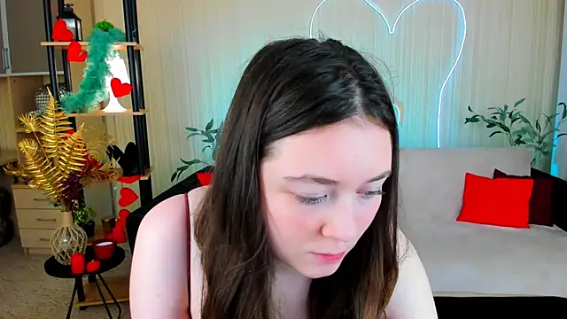 AlluringLookk online show from 07/16/26, 02:01