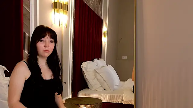 Snapshot of VanessaFields chatting on 10/01/25, 03:18 VanessaFields online show from 10/01/25, 03:18