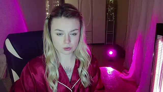 AngelicaHollywood online show from 02/11/26, 08:14