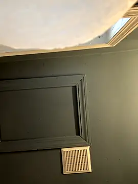 chocolate bella online show from 11/23/25, 09:58