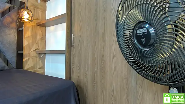 Ava Bonny online show from 09/21/25, 04:03