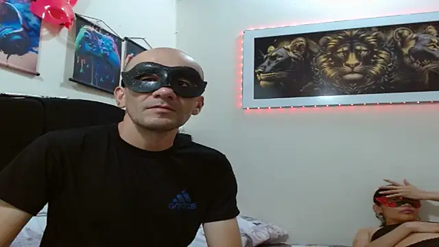coplehot27 online show from 06/18/26, 04:22