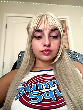 CharmingMaddie online show from 10/03/25, 03:53