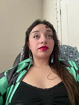 Snapshot of CharmingMaddie chatting on 02/18/26, 06:04 CharmingMaddie online show from 02/18/26, 06:04