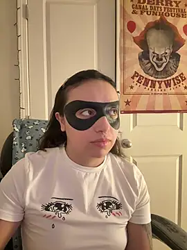 Snapshot of CharmingMaddie chatting on 02/23/26, 04:54 CharmingMaddie online show from 02/23/26, 04:54