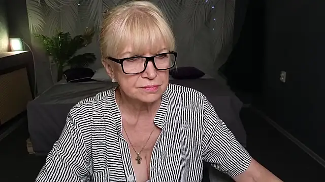 Sabina Ros online show from 09/15/25, 06:24