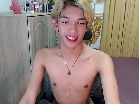fuckerfriendsxx online show from 06/16/26, 06:27