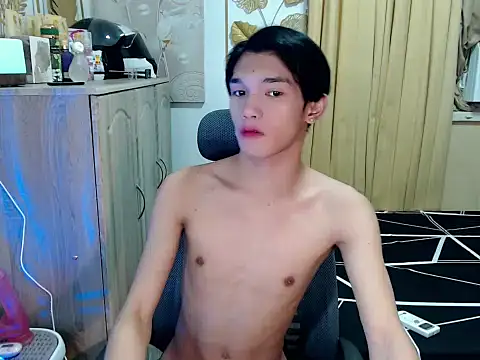fuckerfriendsxx online show from 08/02/26, 01:42