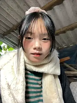 Snapshot of AdamLazis chatting on 11/16/25, 12:38 AdamLazis online show from 11/16/25, 12:38