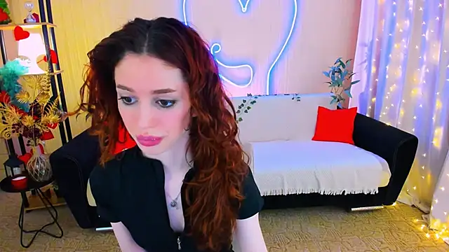 ChristinaConteeree online show from 04/27/26, 03:26