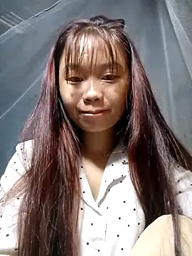 Snapshot of PhayPhay123 chatting on 09/17/25, 11:28 PhayPhay123 online show from 09/17/25, 11:28