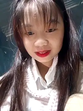 Snapshot of PhayPhay123 chatting on 09/18/25, 11:51 PhayPhay123 online show from 09/18/25, 11:51