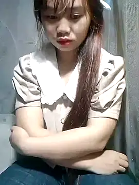 Snapshot of PhayPhay123 chatting on 10/28/25, 10:34 PhayPhay123 online show from 10/28/25, 10:34