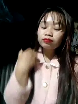 Snapshot of PhayPhay123 chatting on 11/11/25, 12:49 PhayPhay123 online show from 11/11/25, 12:49