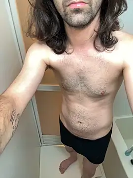 Snapshot of Frankieyyy1 chatting on 10/20/25, 07:36 Frankieyyy1 online show from 10/20/25, 07:36