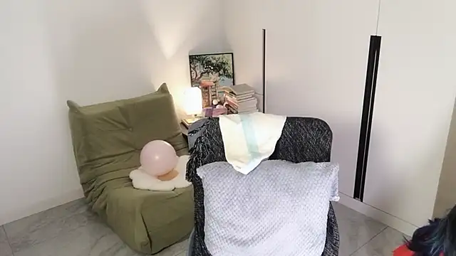 Snapshot of Emmaq996 chatting on 09/25/25, 02:26 Emmaq996 online show from 09/25/25, 02:26