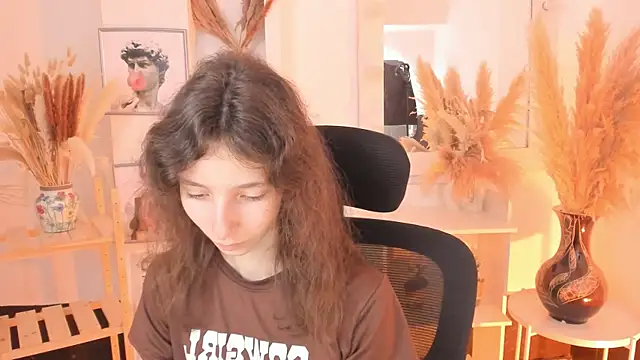 EmmanuellBrown online show from 09/28/25, 04:18