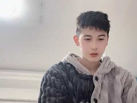 xiaojie2563 online show from 12/03/25, 10:24