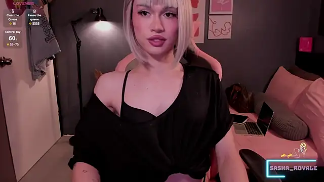 sasharoyale online show from 10/13/25, 03:06