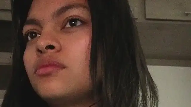 Candela    online show from 11/22/25, 08:13