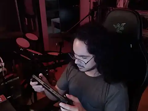 Snapshot of dorrey21 chatting on 10/10/25, 03:22 dorrey21 online show from 10/10/25, 03:22