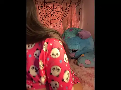 emma fiore4  online show from 10/14/25, 01:12