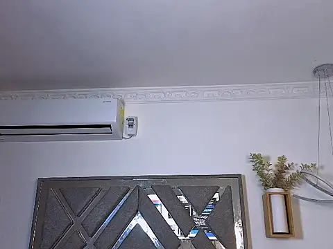 Venus velvett online show from 12/02/25, 06:41