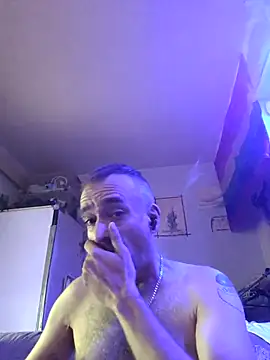 GabyCollado5 online show from 11/04/25, 07:29