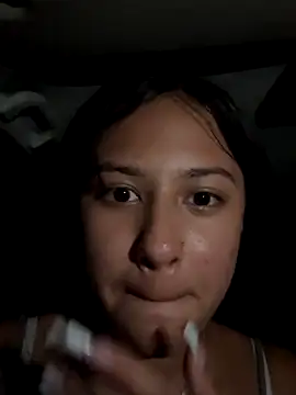 Snapshot of lynn9000 chatting on 10/02/25, 06:42 lynn9000 online show from 10/02/25, 06:42