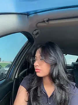 Snapshot of lynn9000 chatting on 11/27/25, 07:38 lynn9000 online show from 11/27/25, 07:38