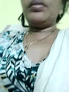 Snapshot of Monika_Telugu_Girl chatting on 11/22/25, 07:02 Monika Telugu Girl online show from 11/22/25, 07:02