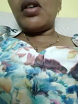 Snapshot of Monika_Telugu_Girl chatting on 11/23/25, 03:34 Monika Telugu Girl online show from 11/23/25, 03:34